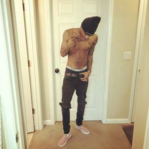 Meet your Posher, Dominique michael